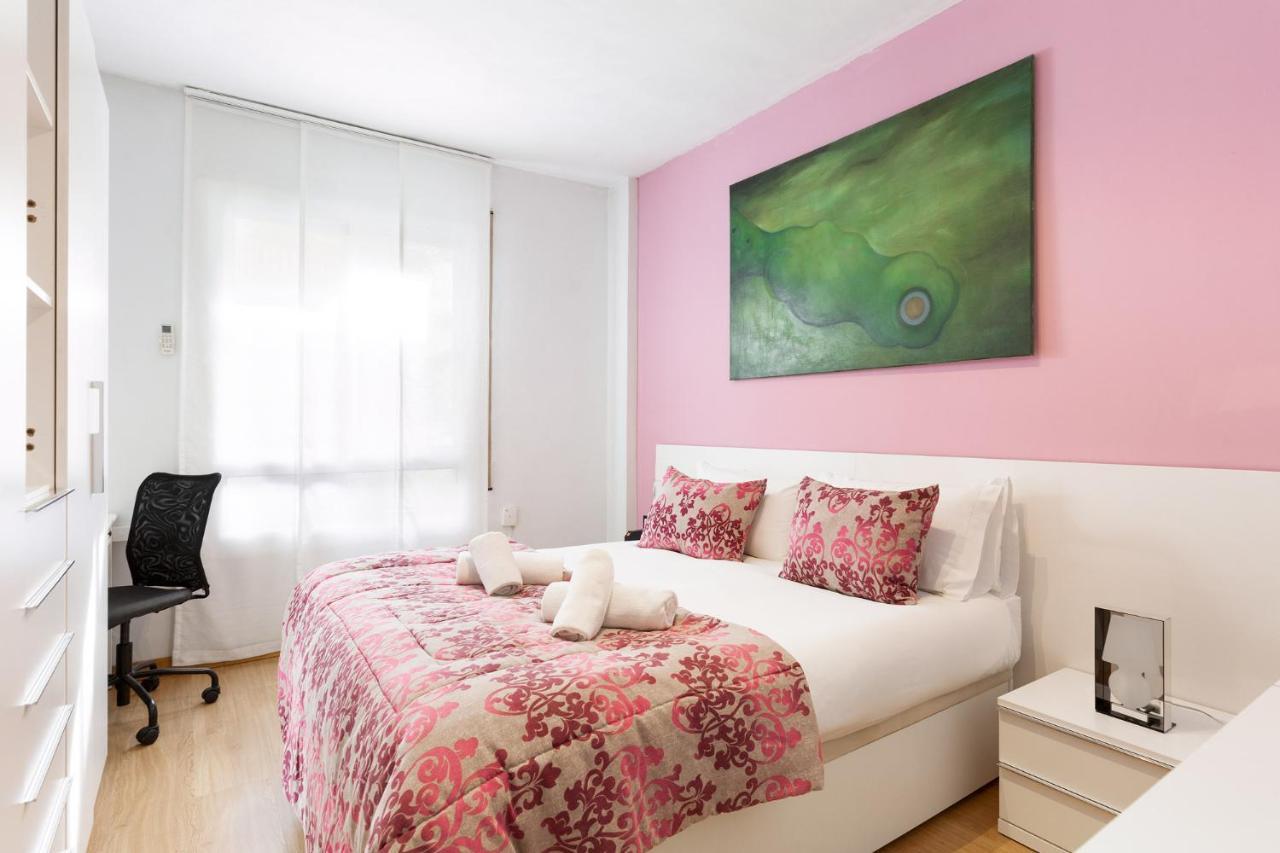 Stay U-Nique Apartments Radas II Barselona Dış mekan fotoğraf