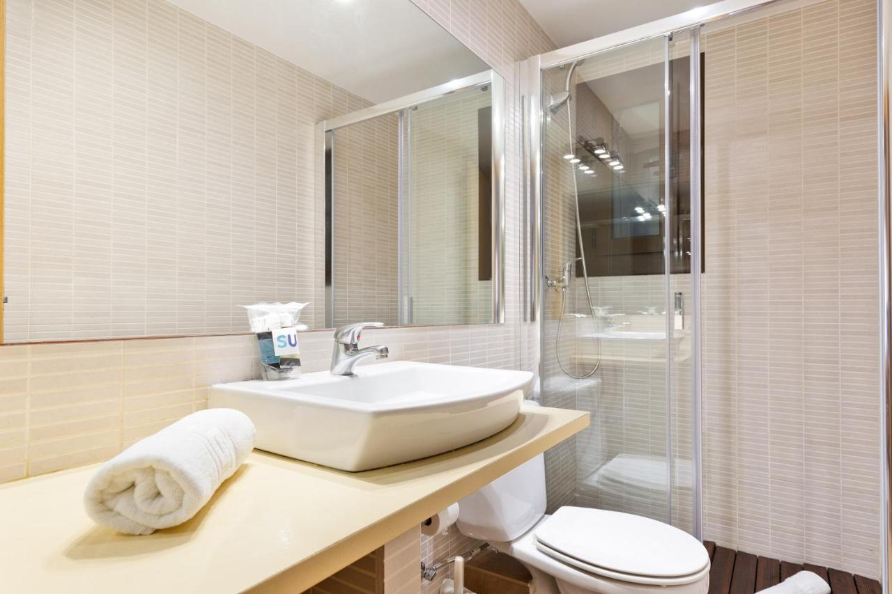 Stay U-Nique Apartments Radas II Barselona Dış mekan fotoğraf